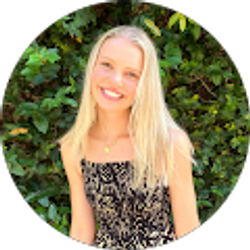Profile photo of Chloe Robinson