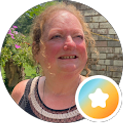 Profile photo of Brenda Carlisle