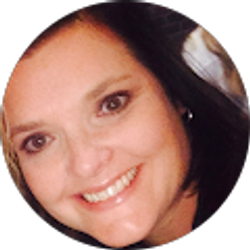 Profile photo of Amy Holt