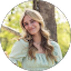 Profile photo of Jillian Sterling