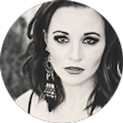 Profile photo of Tiffany Curran