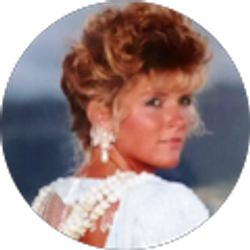 Profile photo of Diana Maroon