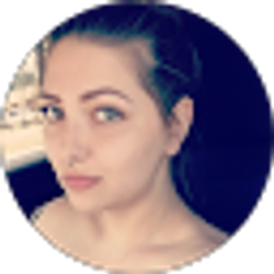 Profile photo of Kirsten Thomas