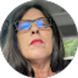 Profile photo of Teresa Frenette
