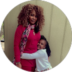 Profile photo of Roshanna Walker