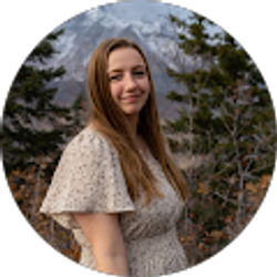 Profile photo of Haley Hand