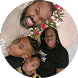 Profile photo of Lennis Jones