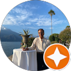 Profile photo of Ali Vanek