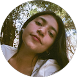 Profile photo of Laura Denisse