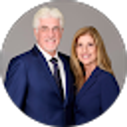 Profile photo of Kimberly and Andy Hunstiger