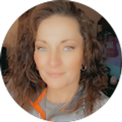 Profile photo of Kelly Silver