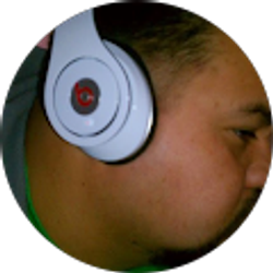 Profile photo of Hugo Oros