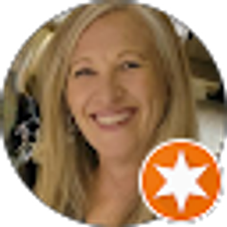 Profile photo of Sandy Liess