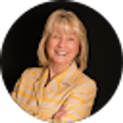 Profile photo of Julie Roussel