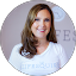 Profile photo of Valerie Riley