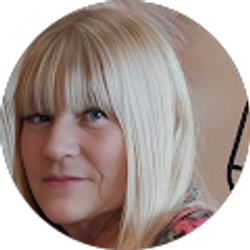 Profile photo of Eileen Austin (Mama Leen)