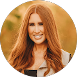 Profile photo of Elizabeth Colbert