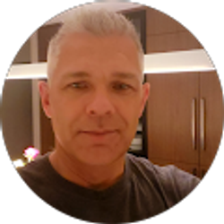 Profile photo of Maciej Reng