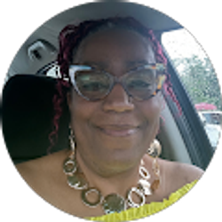 Profile photo of Stacie Mims