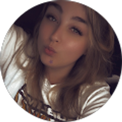 Profile photo of Stephanie Lindquist