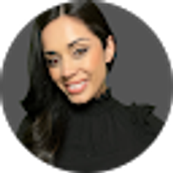 Profile photo of Desiree Olmos