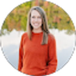 Profile photo of Carrie Bradley