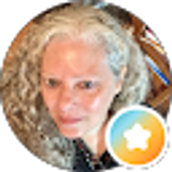 Profile photo of Sheri Heller