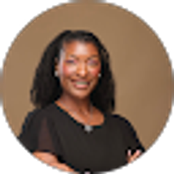 Profile photo of Iris J.