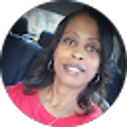 Profile photo of Lesa Curry