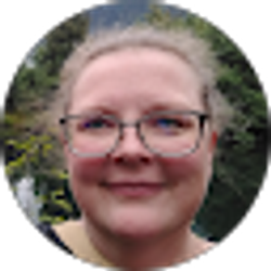 Profile photo of Kellie Clingan