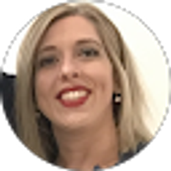 Profile photo of Colleen Bonnes