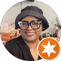 Profile photo of Renee Thompson