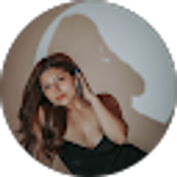 Profile photo of Leah Blas
