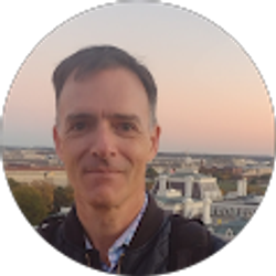 Profile photo of Erik Robelen