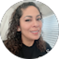 Profile photo of Sheilla Andrade