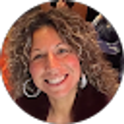 Profile photo of Katherine Tumelty