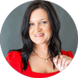 Profile photo of Heather Lewis