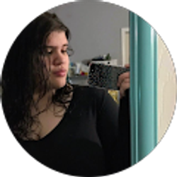 Profile photo of Mia Silva