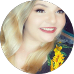 Profile photo of Alli Law