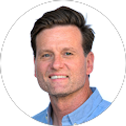 Profile photo of Ty Thomas