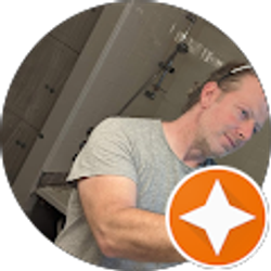 Profile photo of Chris Robb