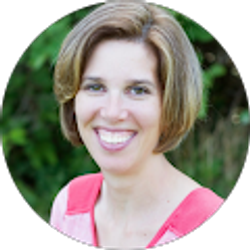 Profile photo of Stephanie Shaw