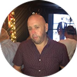 Profile photo of Kenny Lopez