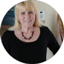 Profile photo of Barb Clobes
