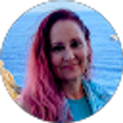 Profile photo of Molly Grubb
