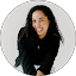 Profile photo of Jae-Lynn Owsley