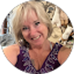 Profile photo of Kelly Cunningham