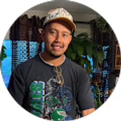 Profile photo of Omar Mendoza