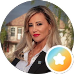 Profile photo of Angela Oganesyan