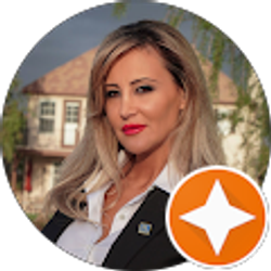 Profile photo of Angela Oganesyan